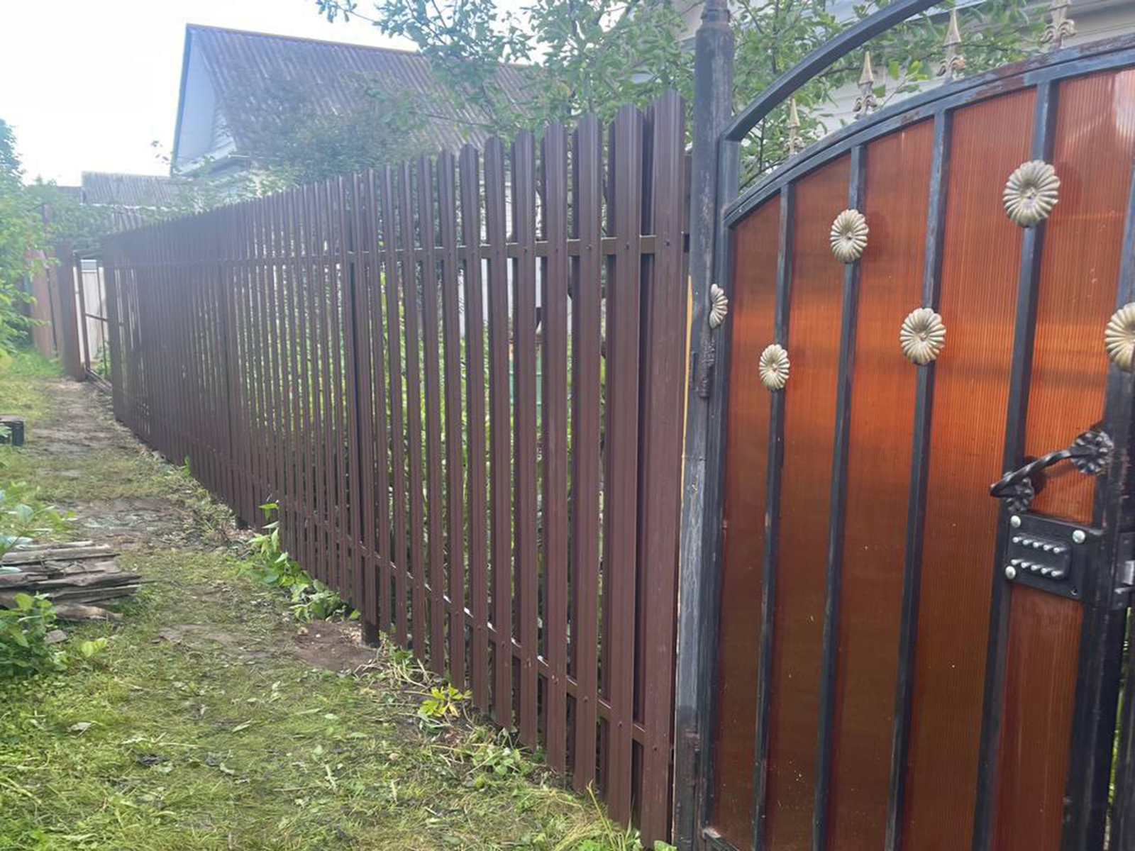 Монтаж забора из штакетника Гаврилов Ям